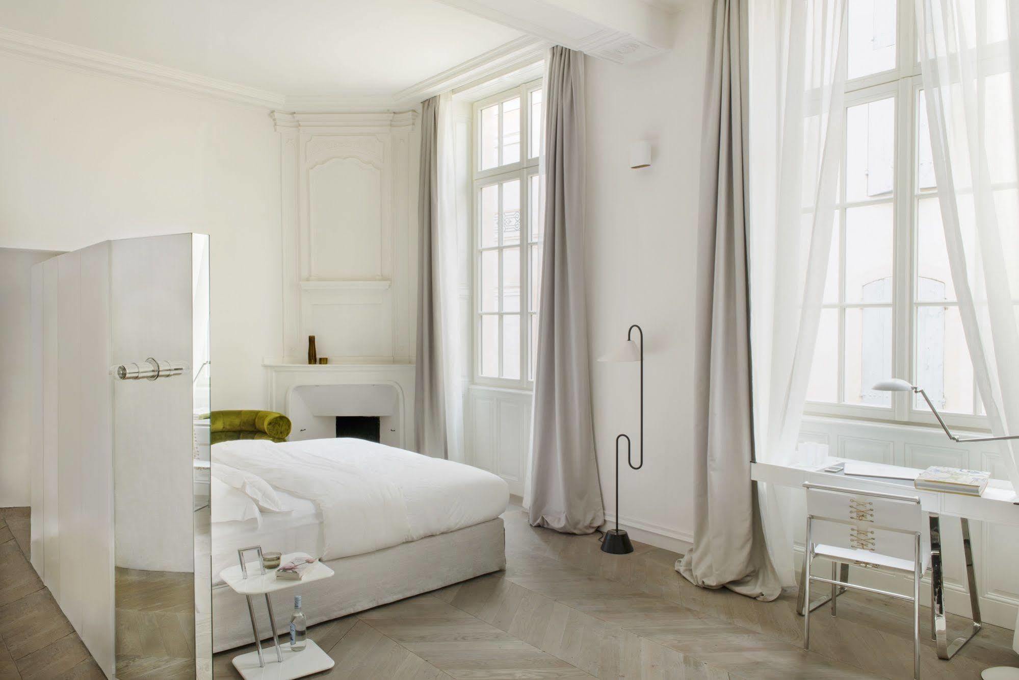 De Tourrel, Remy De Provence, A Member Of Design Saint-Rémy-de-Provence